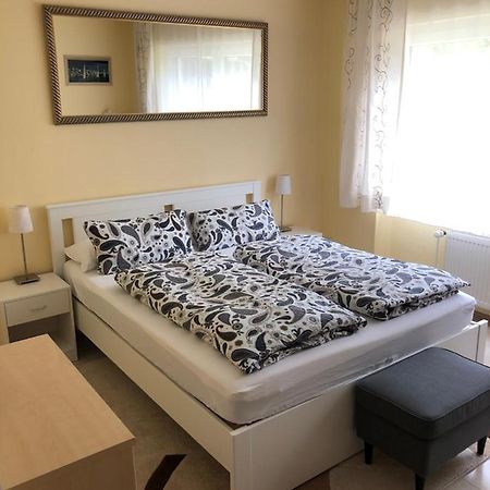 Ferienwohnung Appartement In Rheinbrohl Exteriör bild