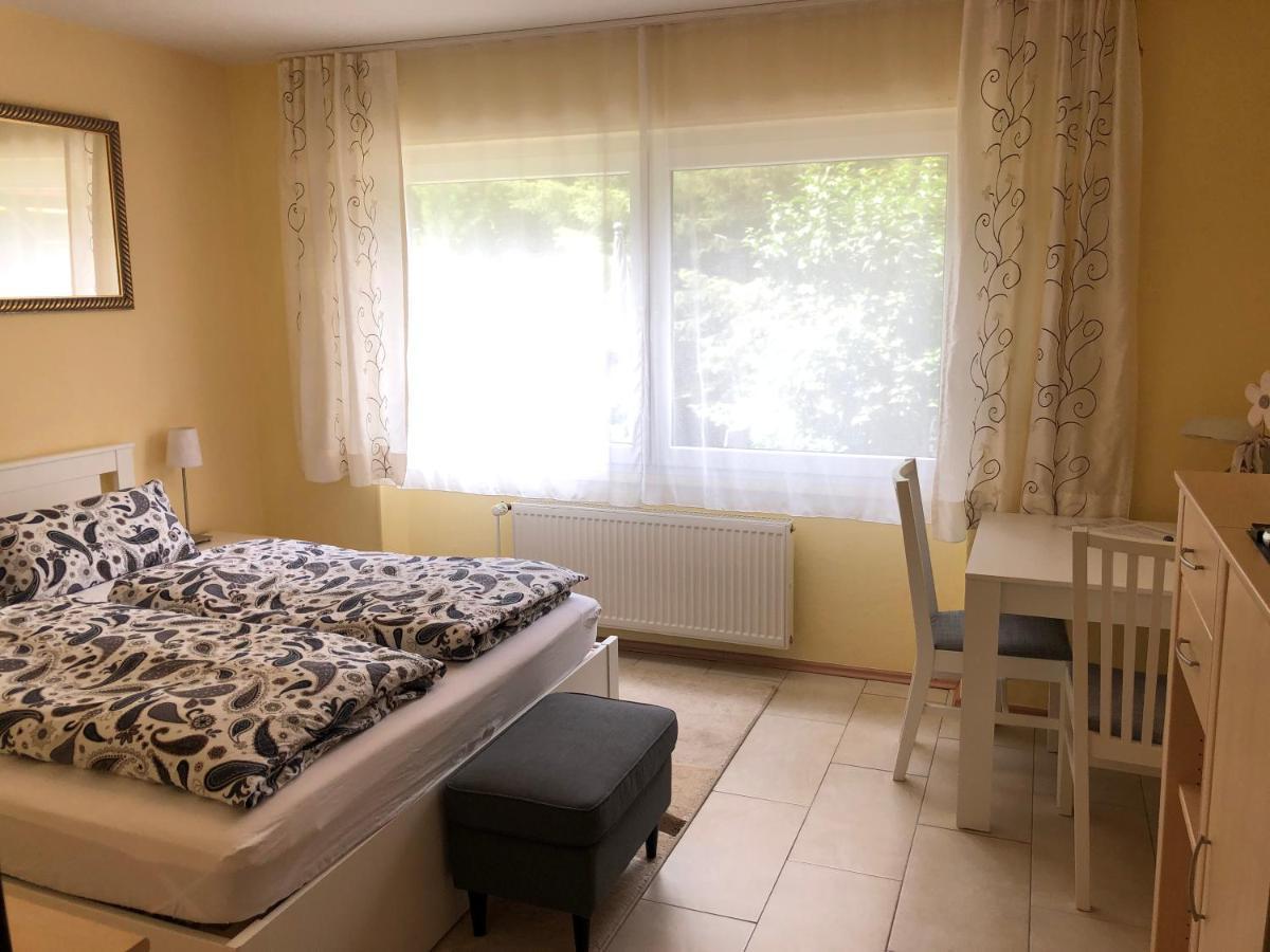 Ferienwohnung Appartement In Rheinbrohl Exteriör bild